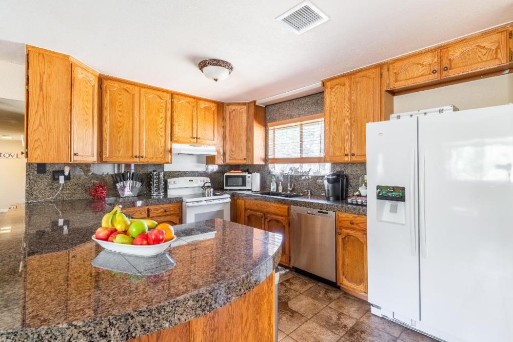 Spacious House With Hot Tub Spa, To Enjoy Red Rock View, Near Amitabha Stupa, And Trails Sedona Exterior foto